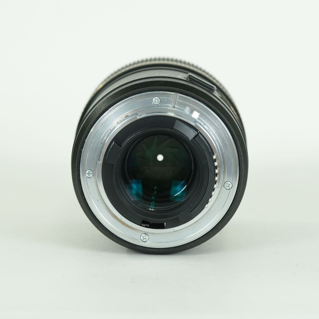 TAMRON SP 90mm F2.8 Di Macro 1:1/Model 272ENII(ニコンF用モーター内蔵) TAMRON SP 90mm F2.8 Di Macro 1:1/Model 272ENII(ニコンF用モーター内蔵)