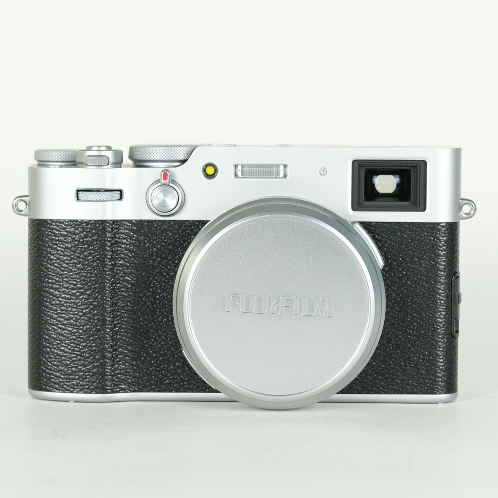 FUJIFILM X100V シルバーの出品 | ONE SCENE（ワンシーン）
