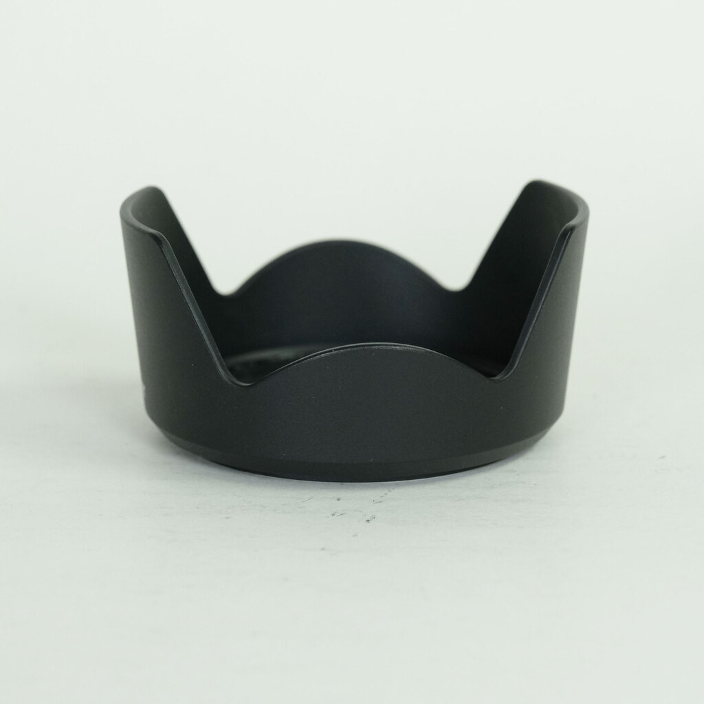 SONY E 18-135mm F3.5-5.6 OSS SEL18135 SONY E 18-135mm F3.5-5.6 OSS SEL18135