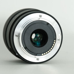 SONY E 11mm F1.8 SEL11F18