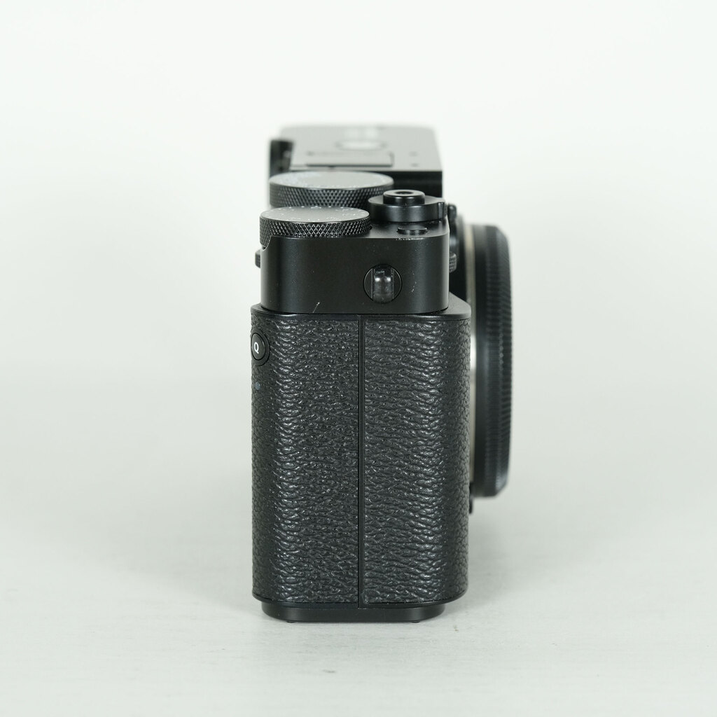 FUJIFILM X-E5 [�{�f�B �u���b�N]