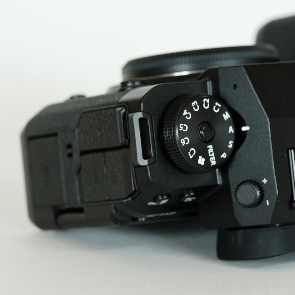 FUJIFILM X-H2の出品 | ONE SCENE（ワンシーン）