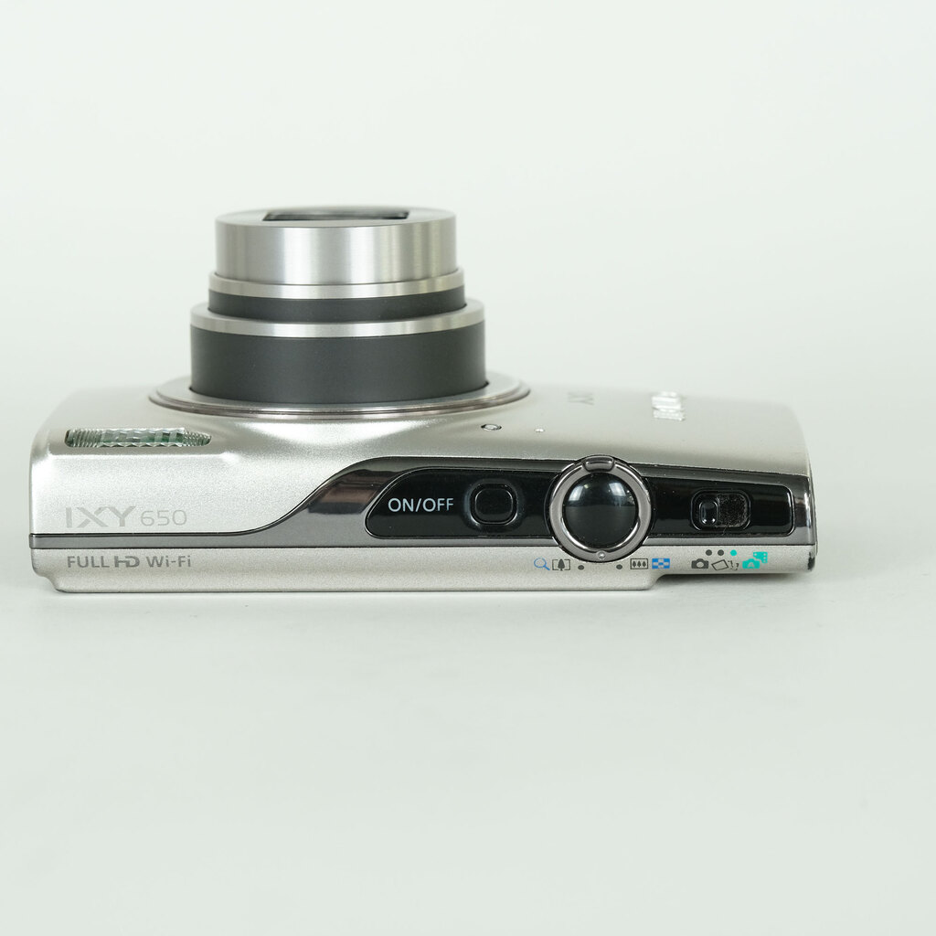 Canon IXY 650 シルバー