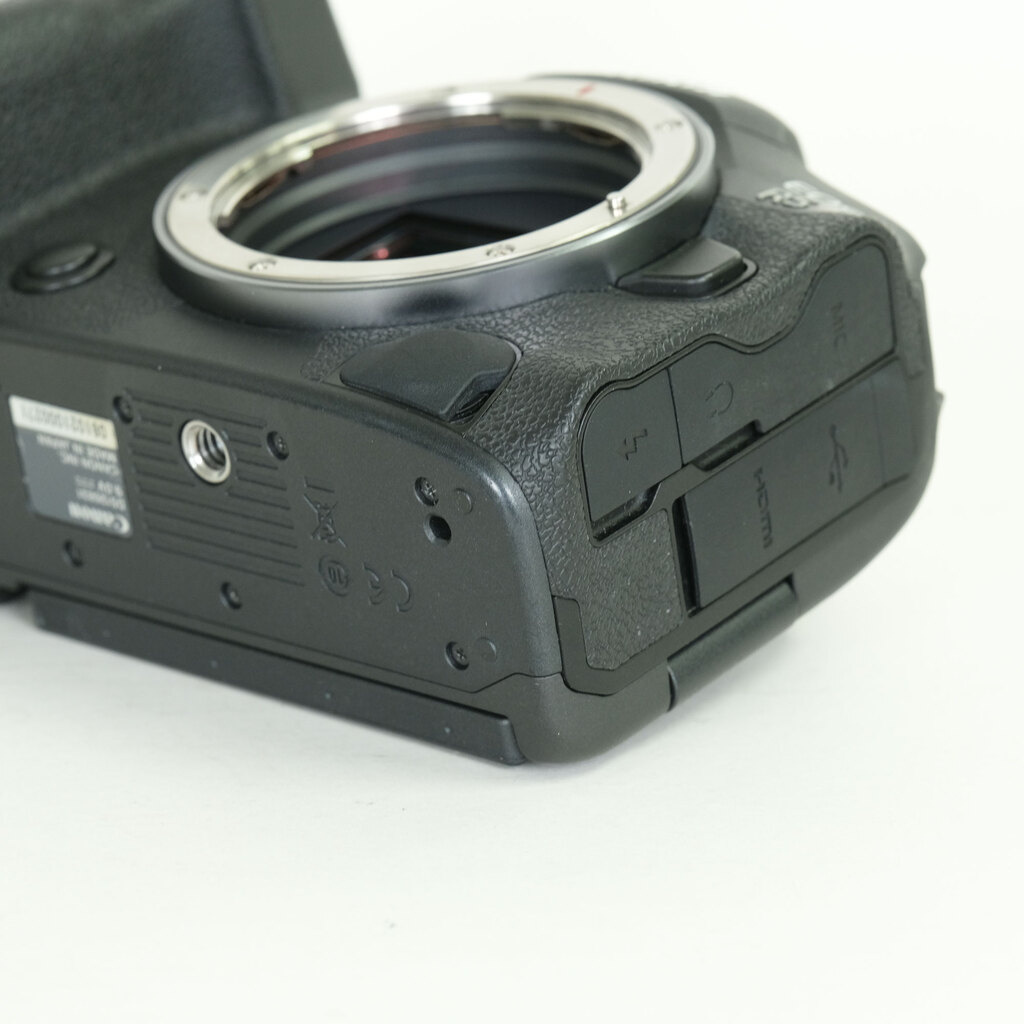 Canon EOS R5