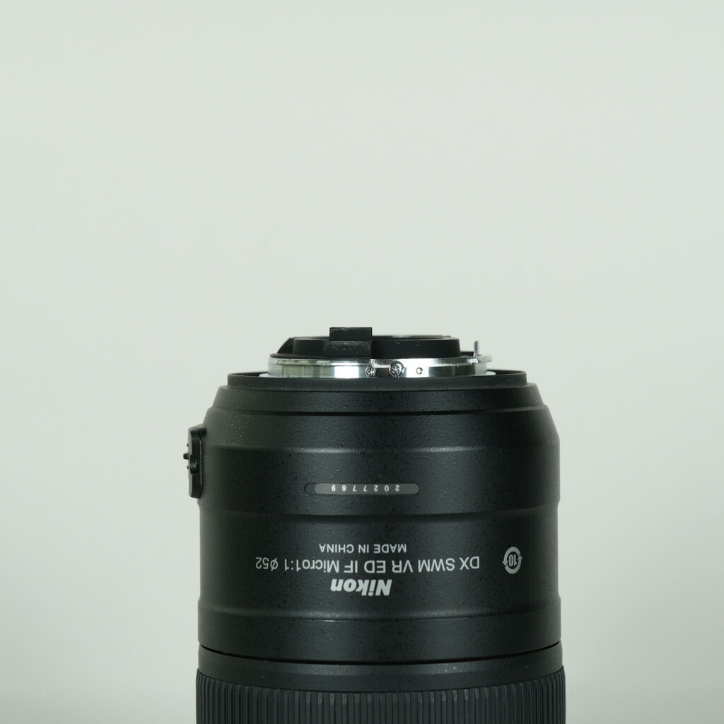 Nikon AF-S DX Micro NIKKOR 85mm F3.5G ED VRの出品 | ONE SCENE