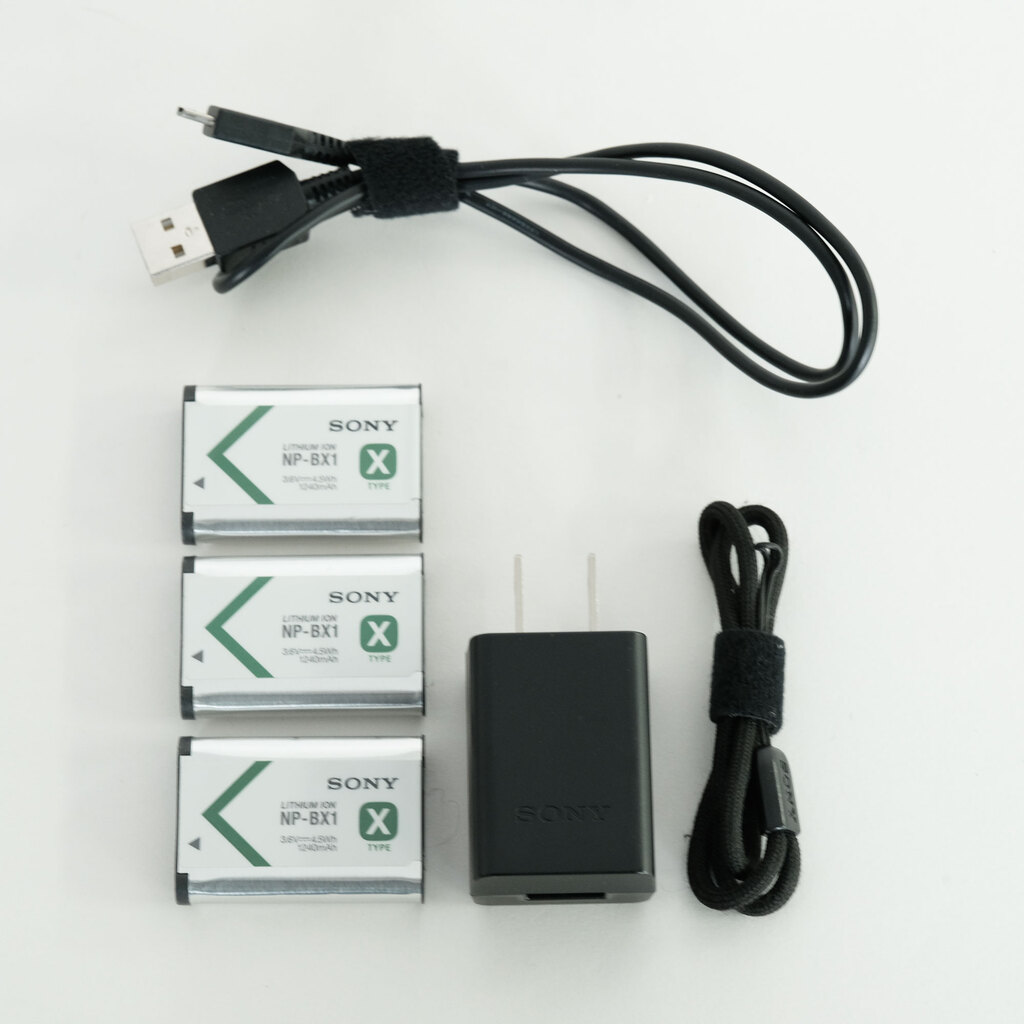 SONY Cyber-shot DSC-RX100M7 SONY Cyber-shot DSC-RX100M7