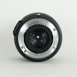 Nikon AF-S NIKKOR 35mm f/1.8G ED Nikon AF-S NIKKOR 35mm f/1.8G ED