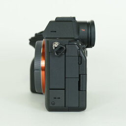 SONY α7 IV(ILCE-7M4) SONY α7 IV(ILCE-7M4)