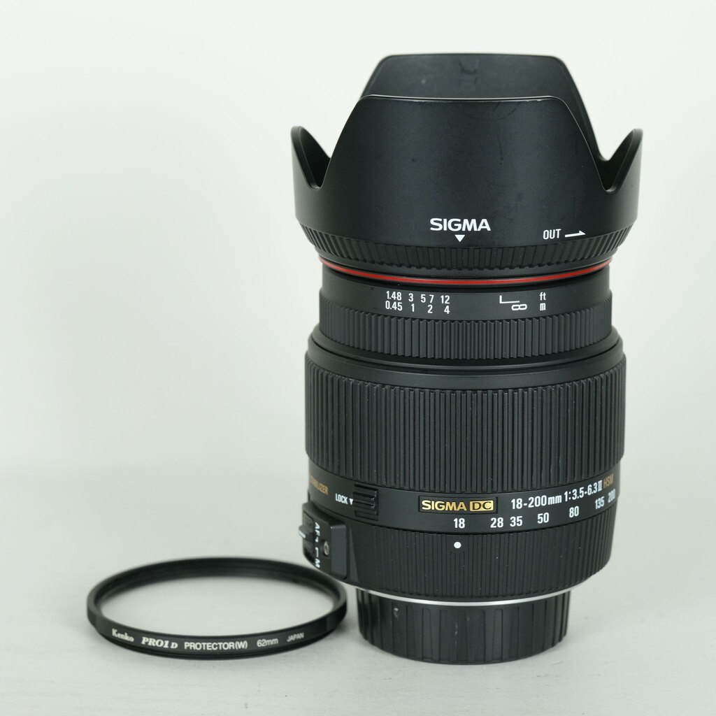SIGMA 18-200mm F3.5-6.3 II DC OS HSM (�j�R��F�p)