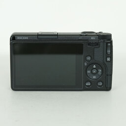 RICOH GR IV