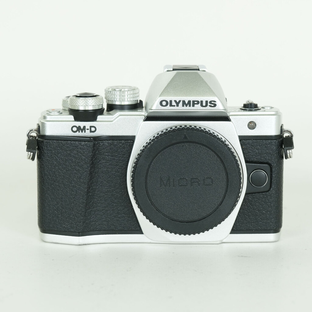 OLYMPUS OM-D E-M10 Mark II OLYMPUS OM-D E-M10 Mark II