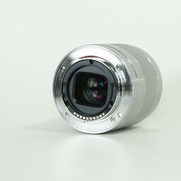 SONY E 50mm F1.8 OSS SEL50F18 SONY E 50mm F1.8 OSS SEL50F18