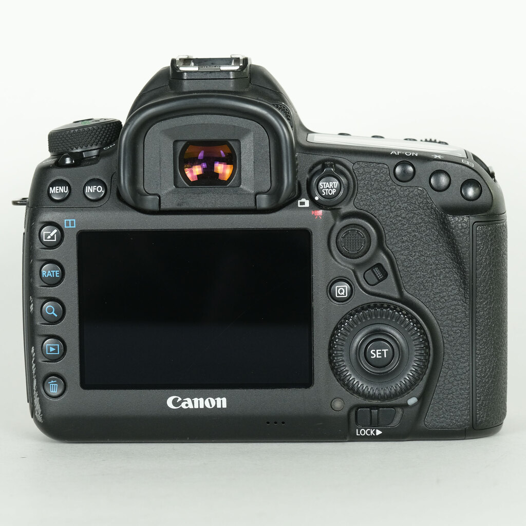 Canon EOS 5D Mark IV Canon EOS 5D Mark IV