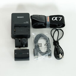 SONY α7R III(ILCE-7RM3) SONY α7R III(ILCE-7RM3)