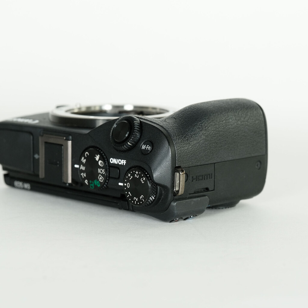 Canon EOS M3 ボディ ブラック Canon EOS M3 ボディ ブラック
