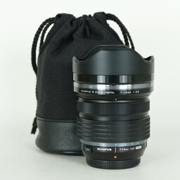 OLYMPUS M.ZUIKO DIGITAL ED 7-14mm F2.8 PRO