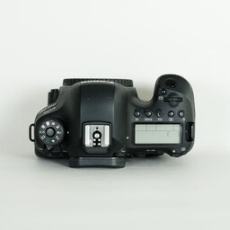 Canon EOS 6D Mark II