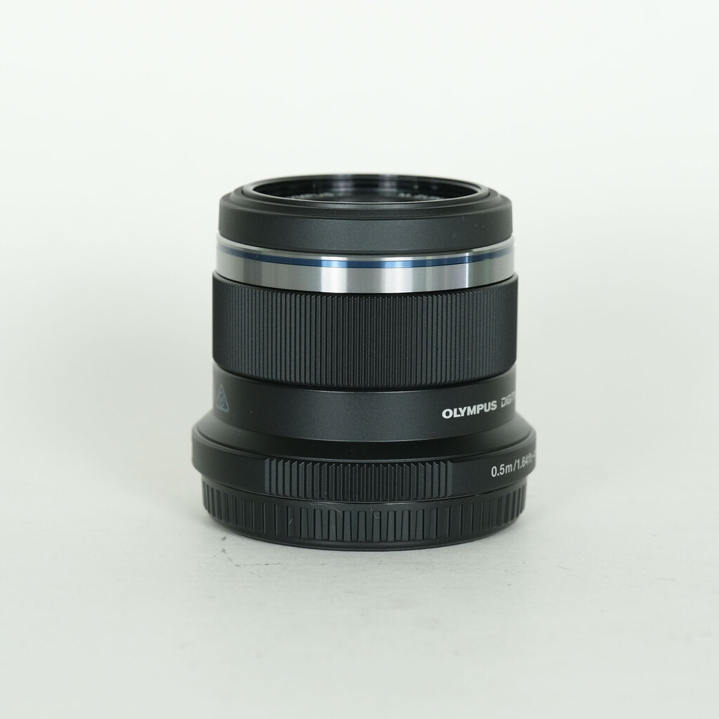 OLYMPUS M.ZUIKO DIGITAL 45mm F1.8