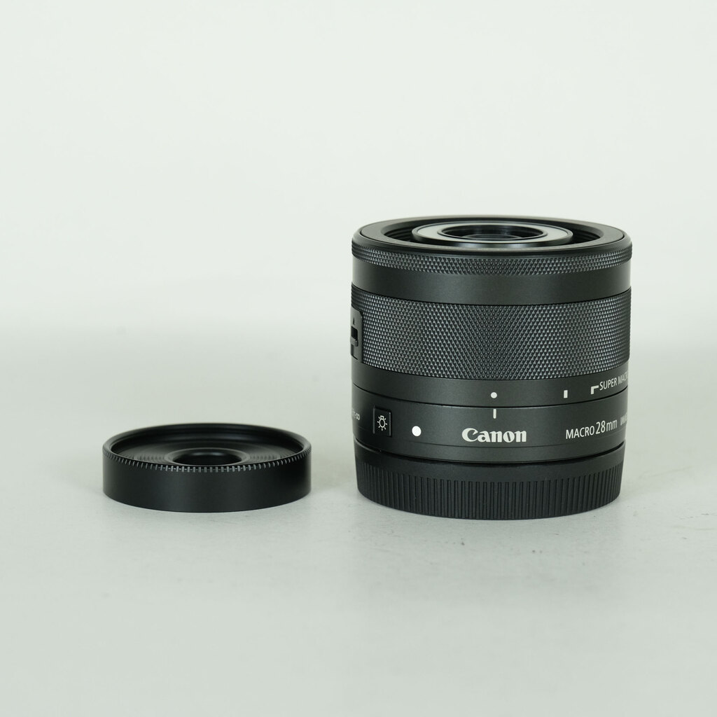 Canon EF-M28mm F3.5 マクロ IS STMの出品 | ONE SCENE（ワンシーン）