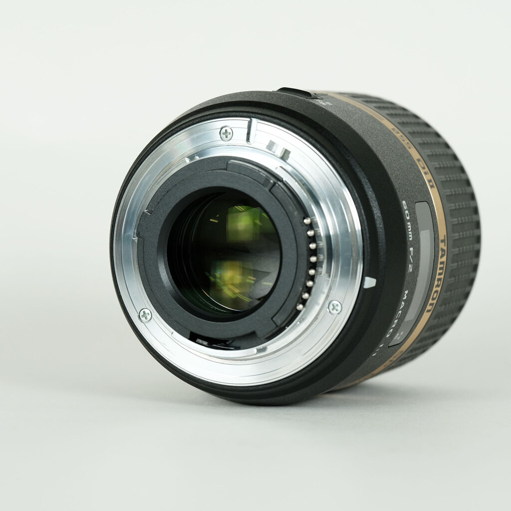 TAMRON SP 60mm F2 DiII MACRO 1:1/Model G005N(ニコン用) TAMRON SP 60mm F2 DiII MACRO 1:1/Model G005N(ニコン用)