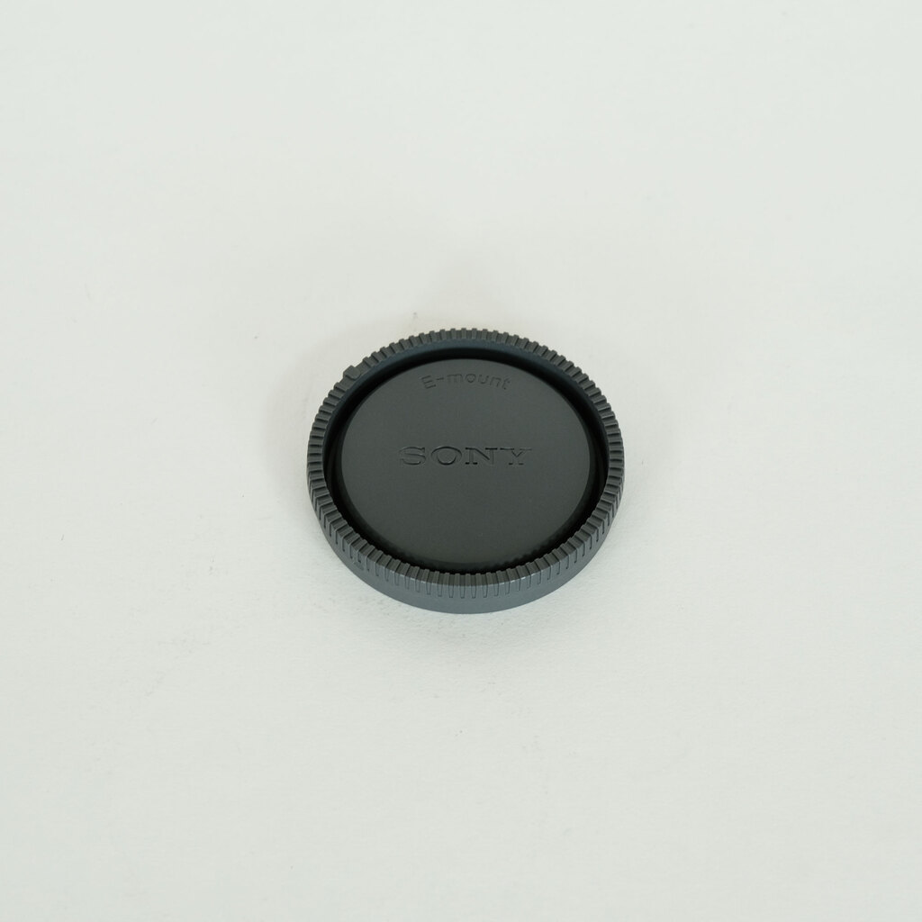 SONY E 35mm F1.8 OSS SEL35F18 SONY E 35mm F1.8 OSS SEL35F18