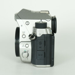 PENTAX KP ボディ シルバー PENTAX KP ボディ シルバー