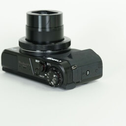 Canon PowerShot G7X Mark II