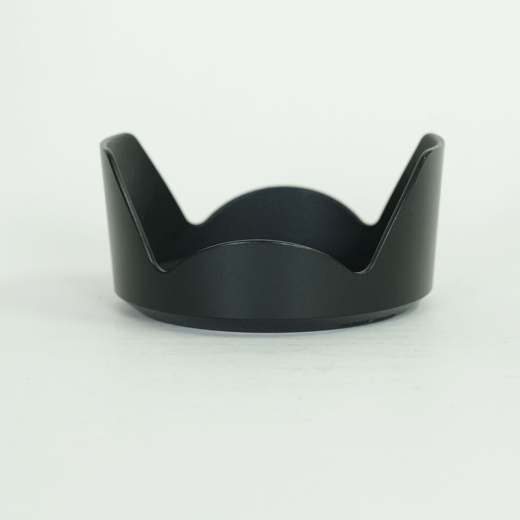 SONY FE 24-240mm F3.5-6.3 OSS SEL24240