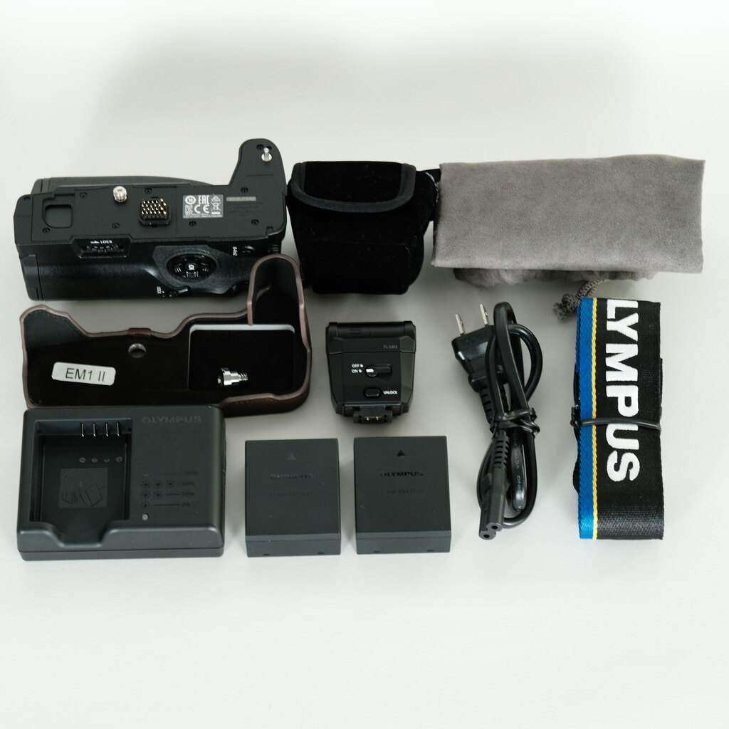 OLYMPUS OM-D E-M1 Mark III