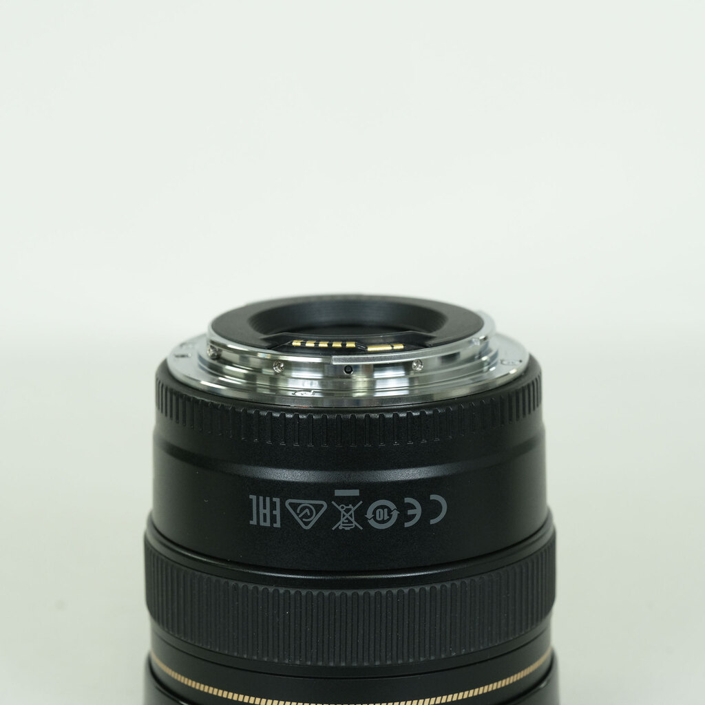 Canon EF20mm F2.8 USM Canon EF20mm F2.8 USM