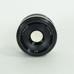 SONY E 35mm F1.8 OSS SEL35F18