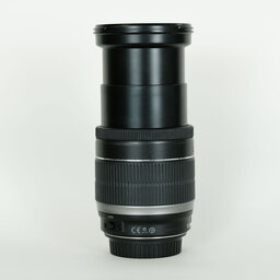 Canon EF-S18-200mm F3.5-5.6 IS