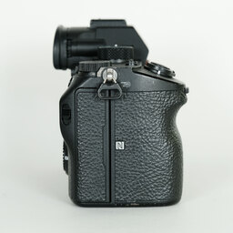 SONY α7 III（ILCE-7M3）