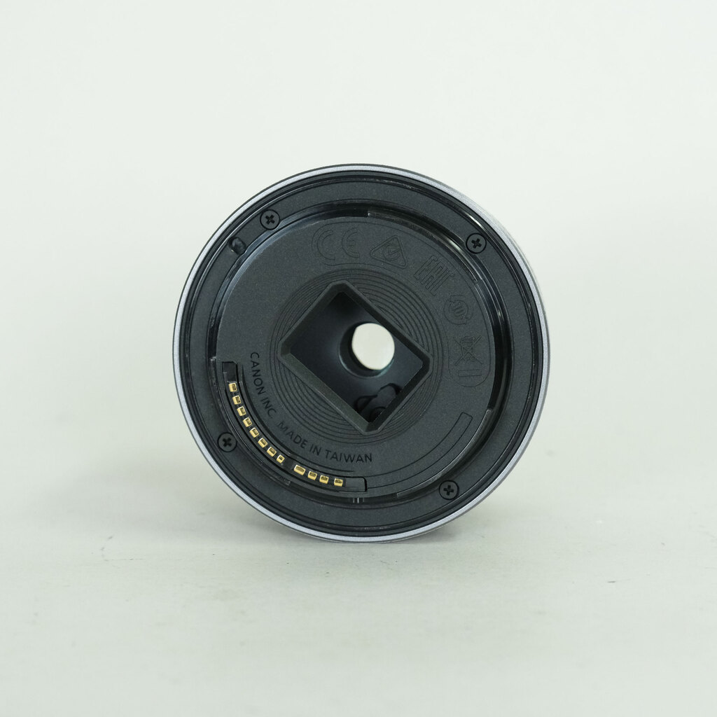 Canon RF-S 18-45mm F4.5-6.3 IS STM