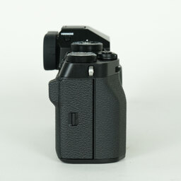 FUJIFILM X-T5の出品 | ONE SCENE（ワンシーン）