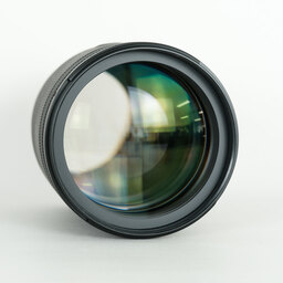 Canon RF135mm F1.8 L IS USM Canon RF135mm F1.8 L IS USM