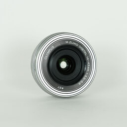 OLYMPUS M.ZUIKO DIGITAL ED 14-42mm F3.5-5.6 EZ シルバー OLYMPUS M.ZUIKO DIGITAL ED 14-42mm F3.5-5.6 EZ シルバー