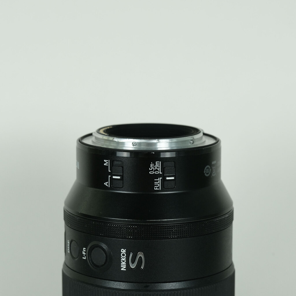 Nikon NIKKOR Z MC 105mm f/2.8 VR S Nikon NIKKOR Z MC 105mm f/2.8 VR S