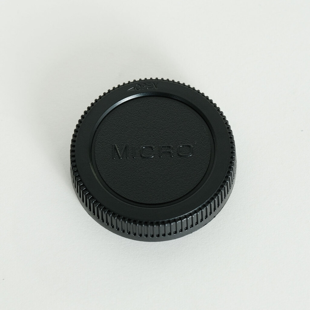 Panasonic LUMIX G VARIO 12-32mm / F3.5-5.6 ASPH. / MEGA O.I.S.