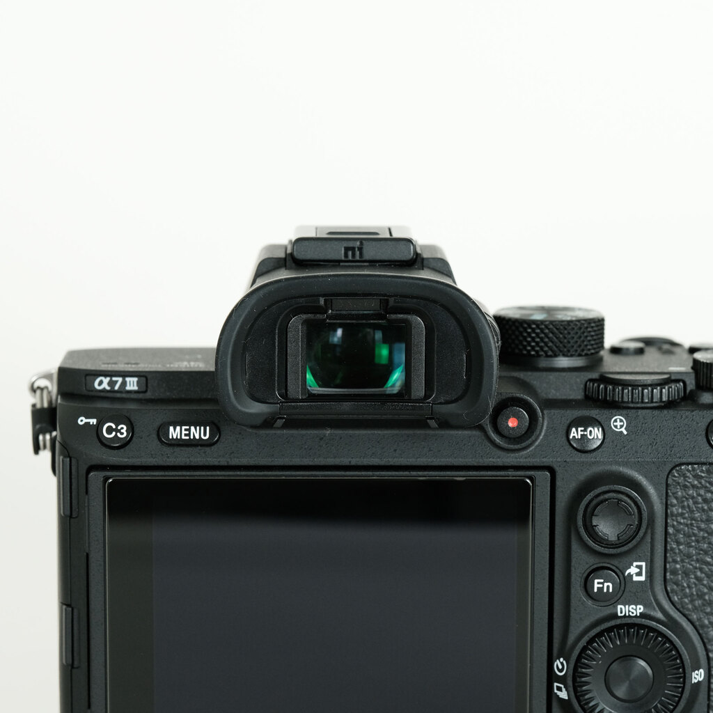 SONY α7 III（ILCE-7M3）