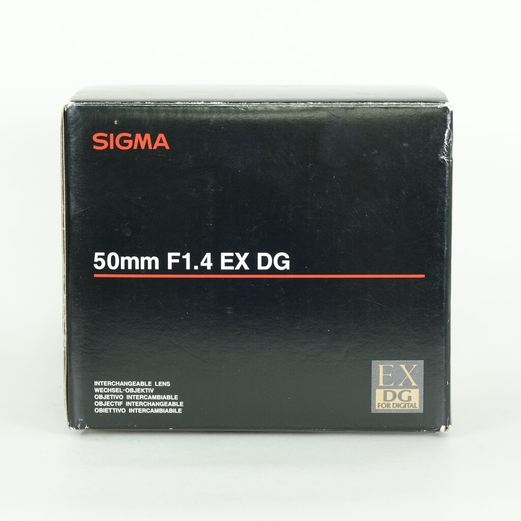 SIGMA 50mm F1.4 EX DG HSM (キヤノンEF用)