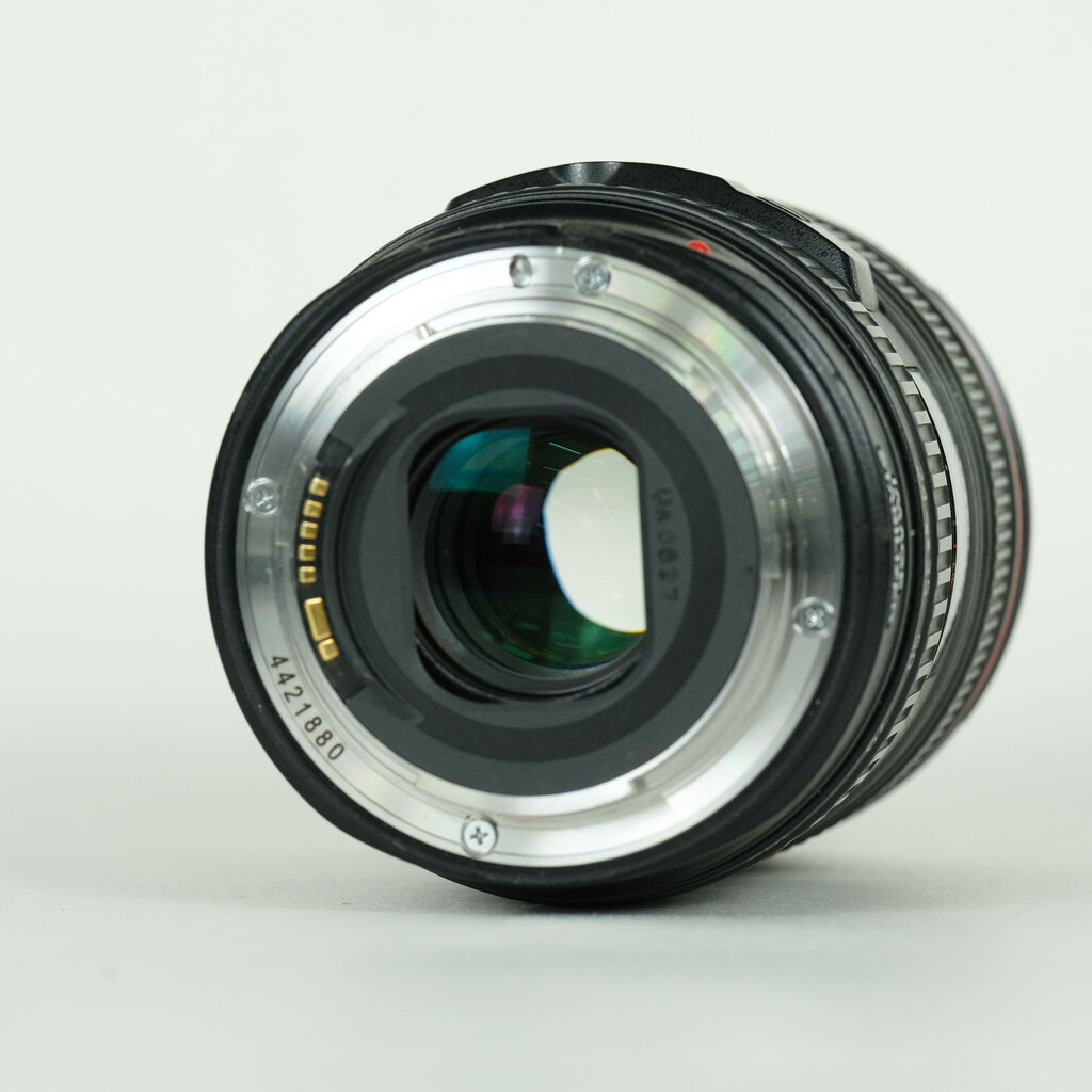 Canon EF24-105mm F4L IS USMの出品 | ONE SCENE（ワンシーン）