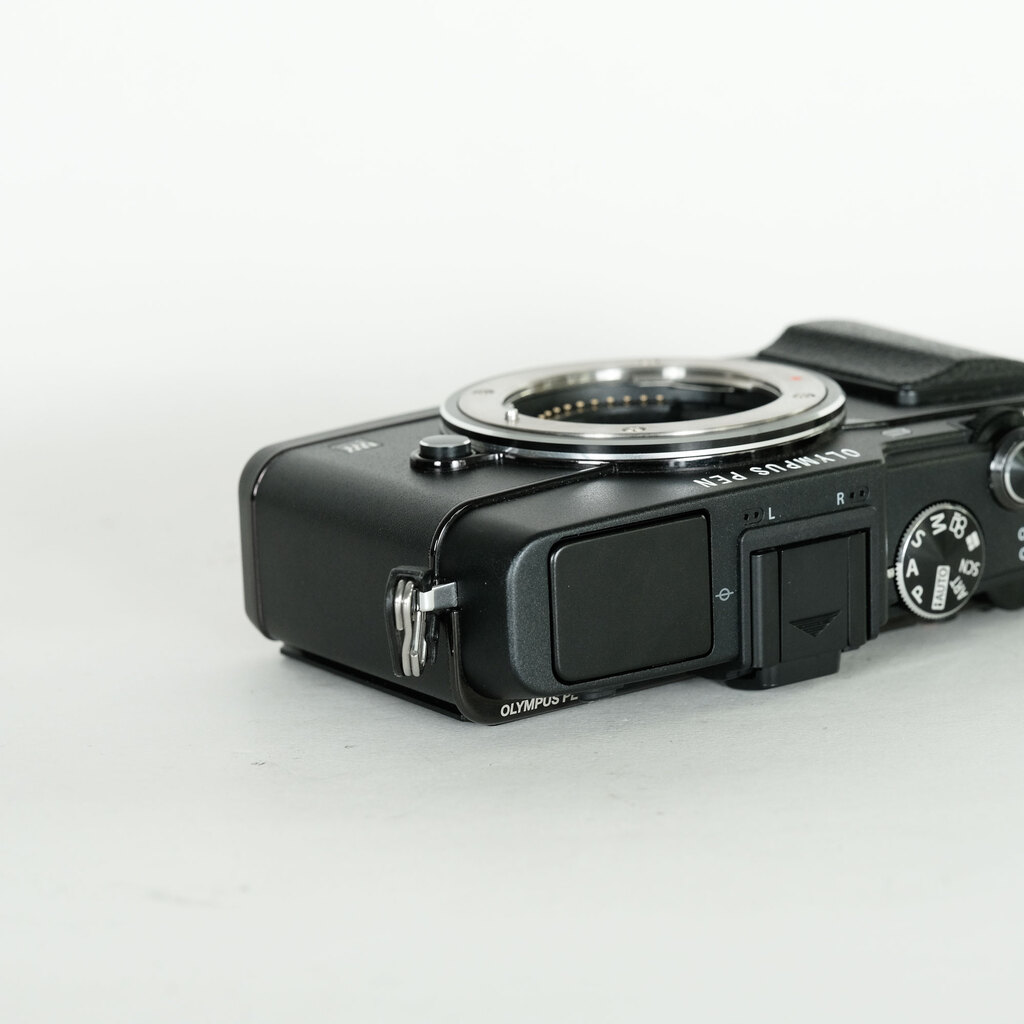 OLYMPUS PEN E-P5 ボディ ブラック