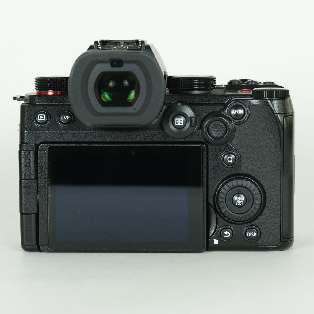 Panasonic LUMIX S5II DC-S5M2