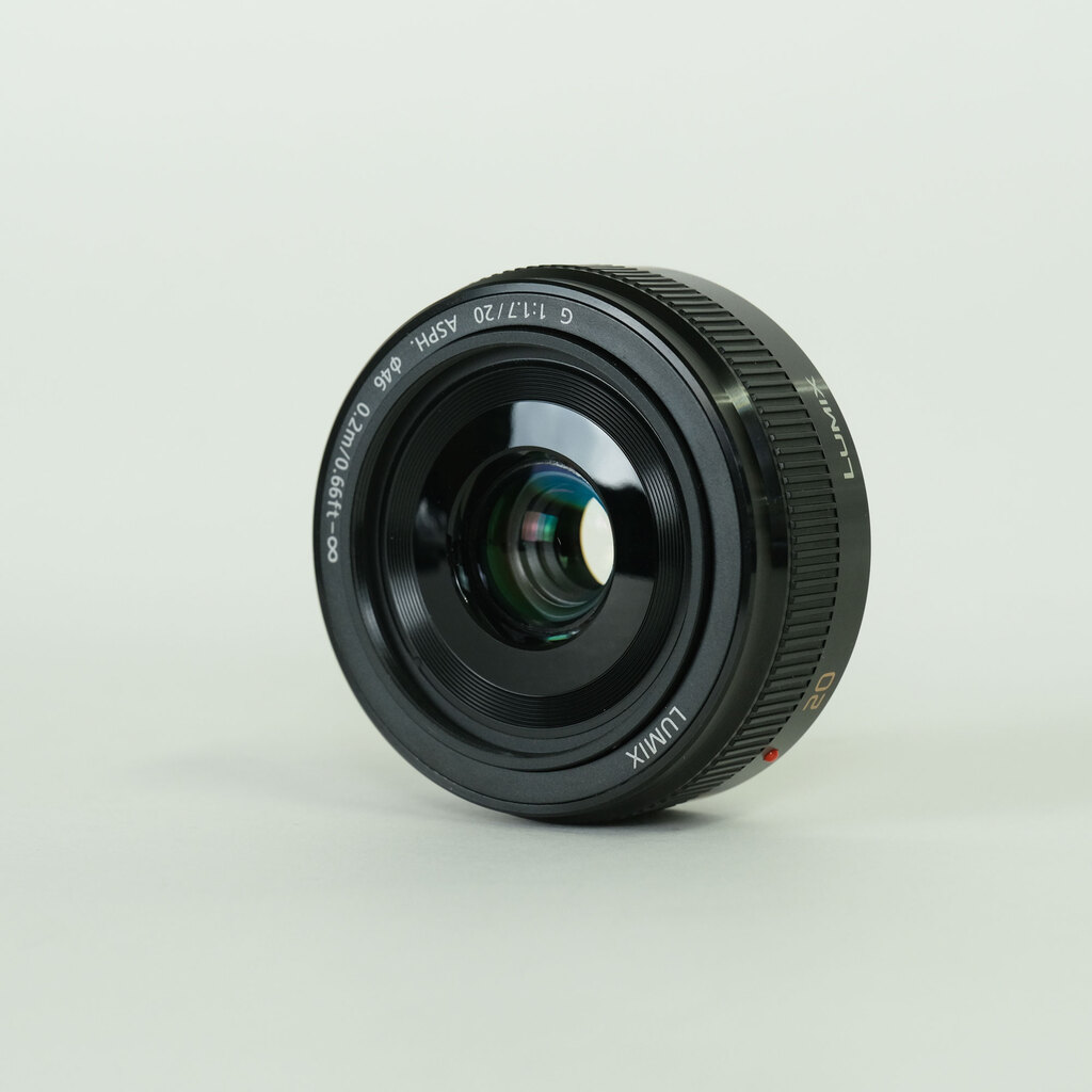 Panasonic LUMIX G 20mm F1.7 II ASPH. Panasonic LUMIX G 20mm F1.7 II ASPH.