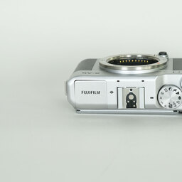 FUJIFILM X-A5