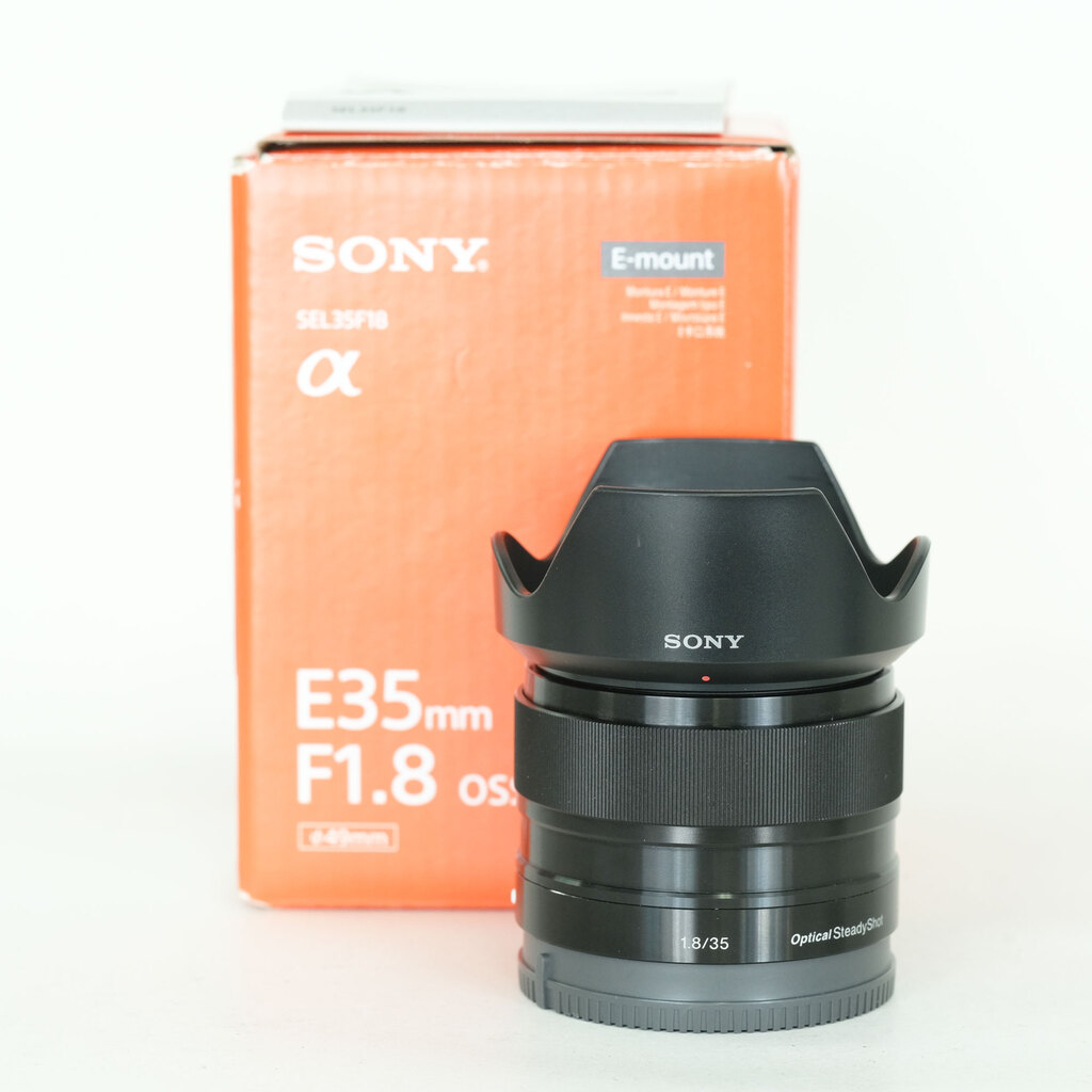SONY E 35mm F1.8 OSS SEL35F18