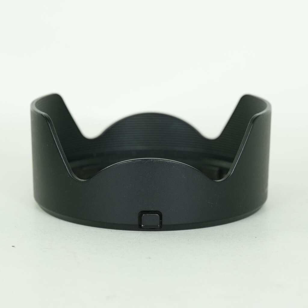 Canon RF24-105mm F4 L IS USM Canon RF24-105mm F4 L IS USM