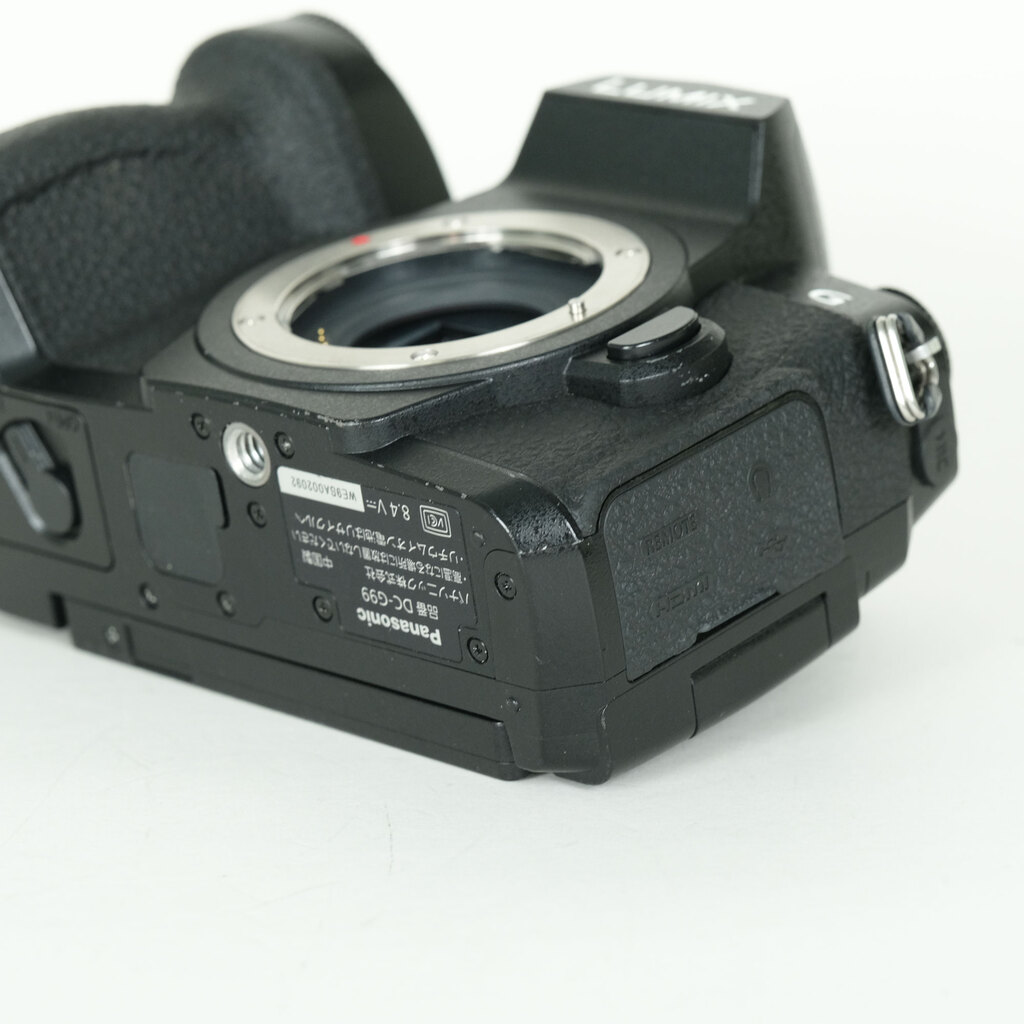 Panasonic LUMIX DC-G99 Panasonic LUMIX DC-G99