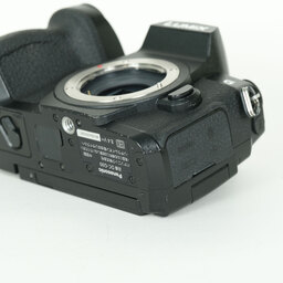 Panasonic LUMIX DC-G99 Panasonic LUMIX DC-G99